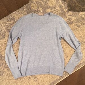 Everlane Women's Light Blue The Classic Crew in Cashmere Sweater